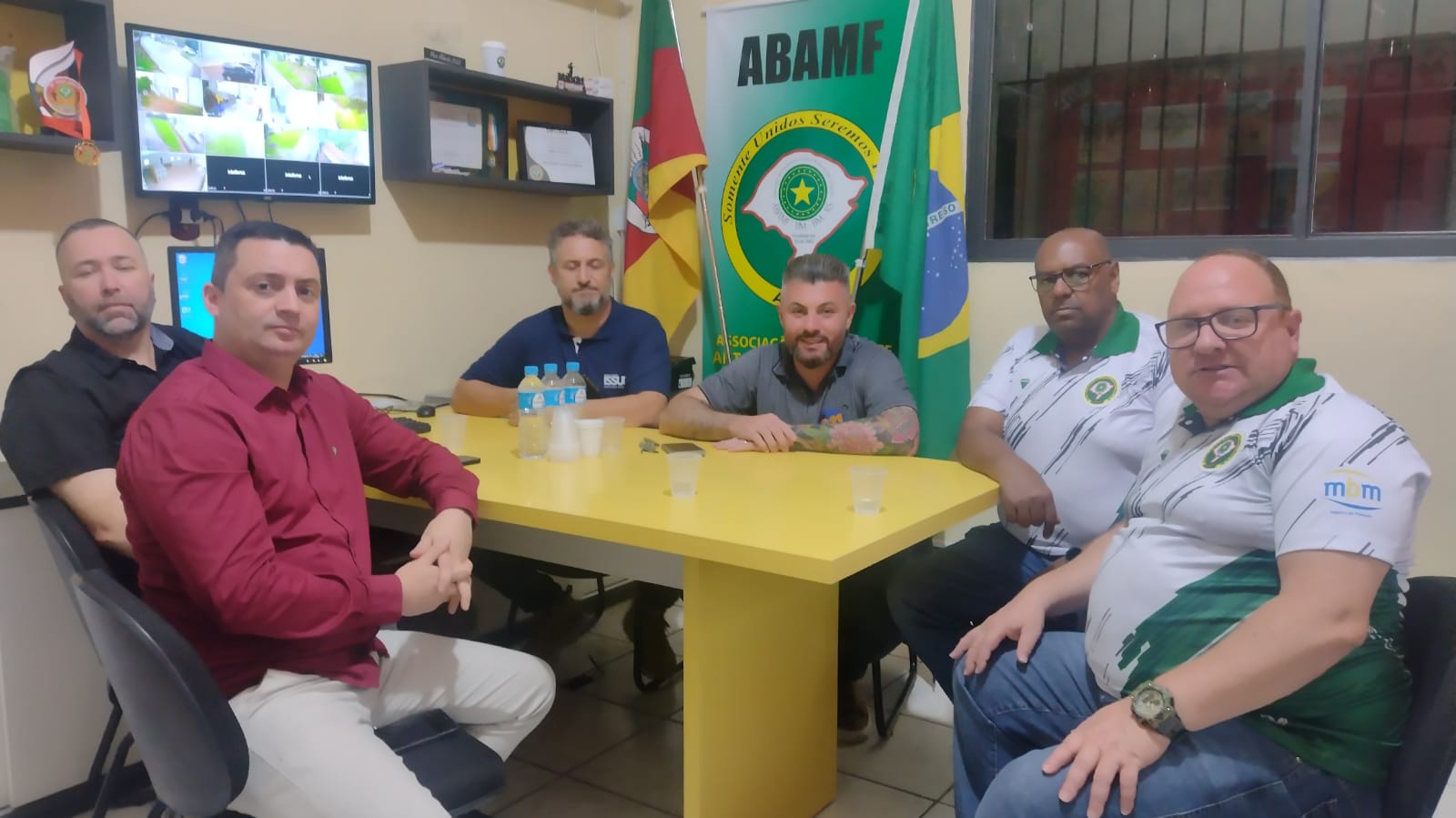 Diretoria Executiva da ABAMF Regional de Novo Hamburgo recebe  visita institucional do candidato a Prefeito da cidade Gustavo Finck